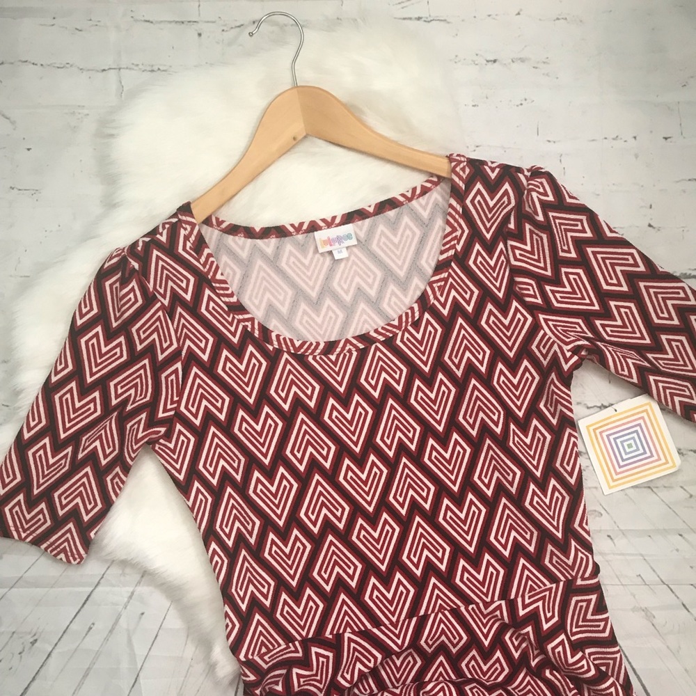 LulaRoe Red Black White Nicole Dress NWT Size M - Picture 2 of 8